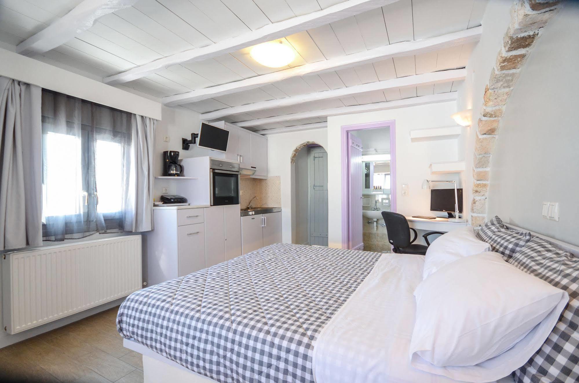 Santa Katerina Apartments & Studios Naxos City Exteriér fotografie